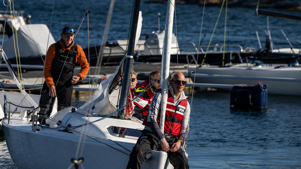 Jonas Alvan on sailing boat